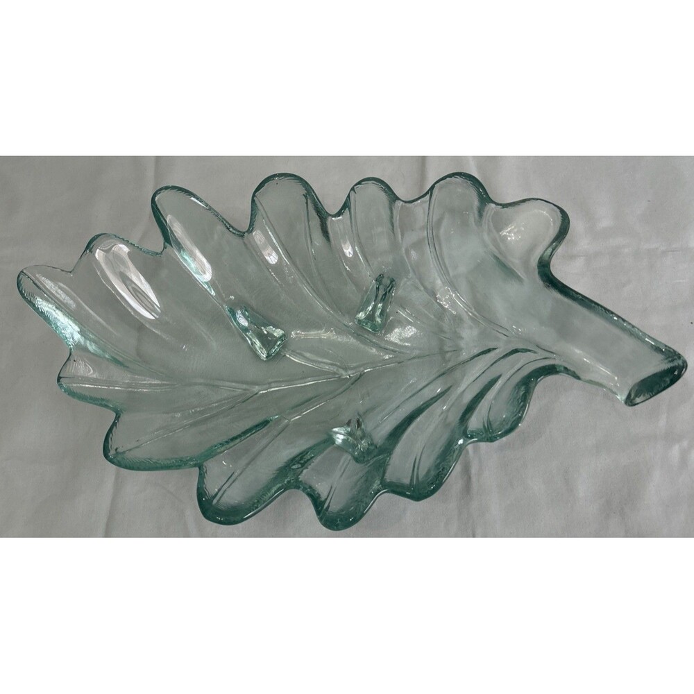 Vintage Oak Leaf Dish Recycled Glass Made in Spain, Vidrios San Miguel